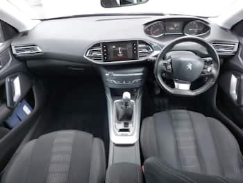 Used Peugeot 308 2016 for sale - 79654435: Photo