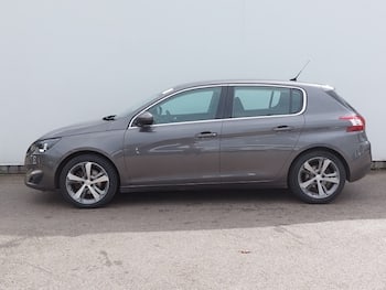Used Peugeot 308 2016 for sale - 79654435: Photo