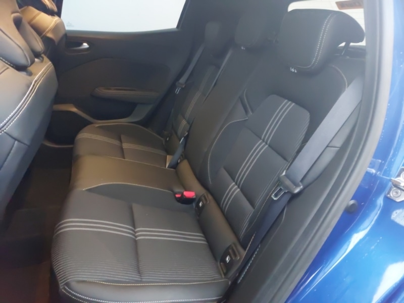 Used Renault Clio 2022 for sale - 76974874: Photo 6