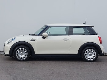 Used MINI Hatch 2021 for sale - 79372830: Photo