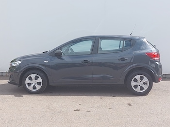 Used Dacia Sandero 2022 for sale - 79105935: Photo