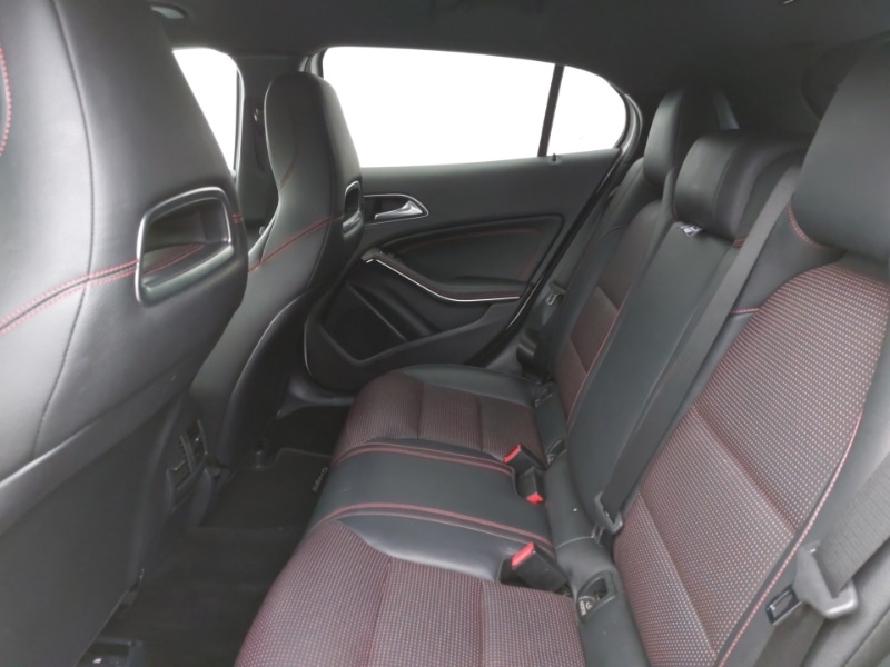 Used Mercedes-Benz GLA 2018 for sale - 76937845: Photo 6