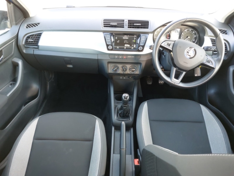 Used Skoda Fabia 2018 for sale - 77922790: Photo 2