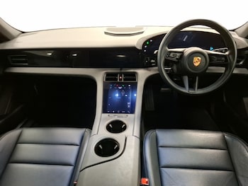 Used Porsche Taycan 2022 for sale - 78924567: Photo