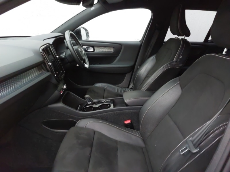 Used Volvo XC40 2021 for sale - 76471535: Photo 5