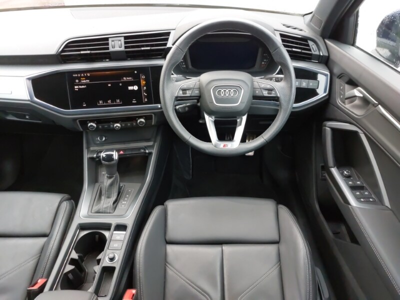 Used Audi Q3 2024 for sale - 77366384: Photo 11