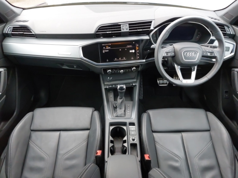 Used Audi Q3 2024 for sale - 77366384: Photo 2