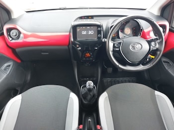 Used Toyota AYGO 2017 for sale - 79505891: Photo