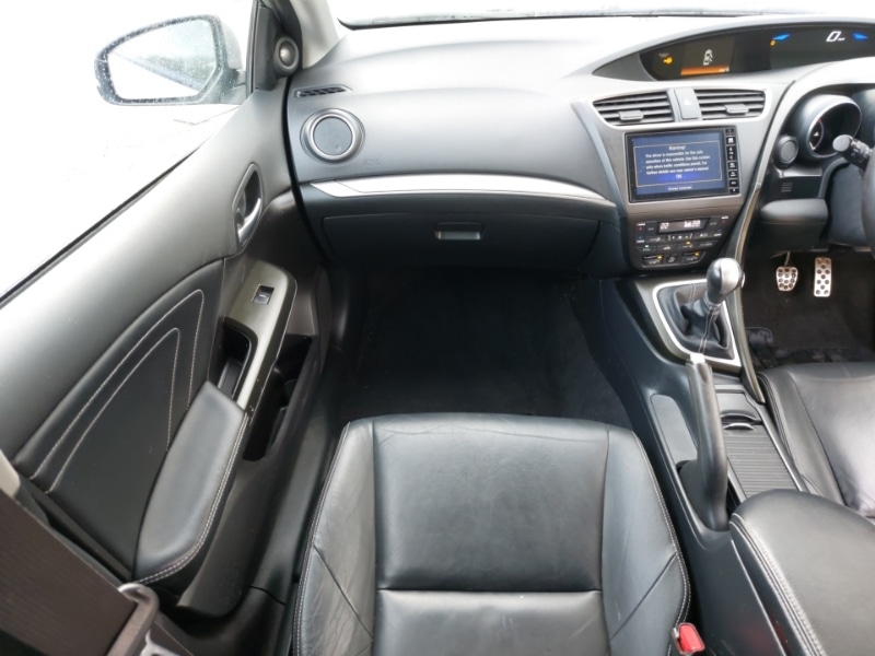 Used Honda Civic 2016 for sale - 77579910: Photo 10