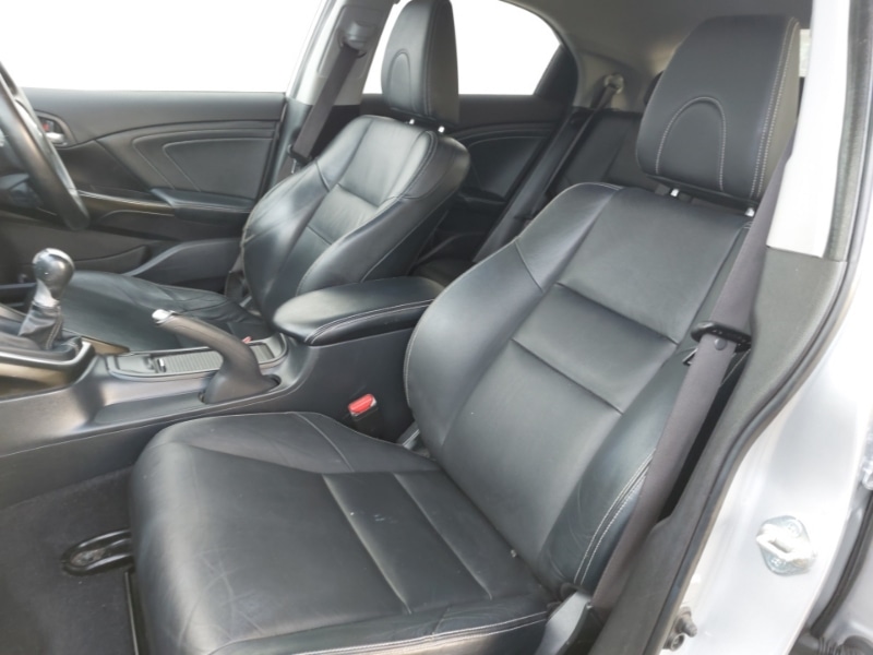 Used Honda Civic 2016 for sale - 77579910: Photo 5