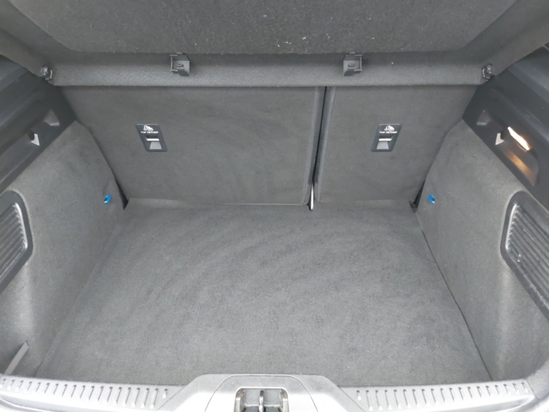 Used Ford Focus 2020 for sale - 78099232: Photo 8