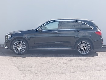 Used Mercedes-Benz GLC 2018 for sale - 78572440: Photo