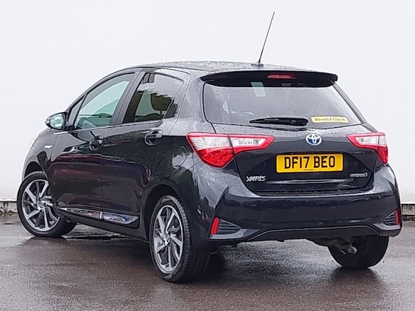 Used Toyota Yaris 2017 for sale - 76217862: Photo 3