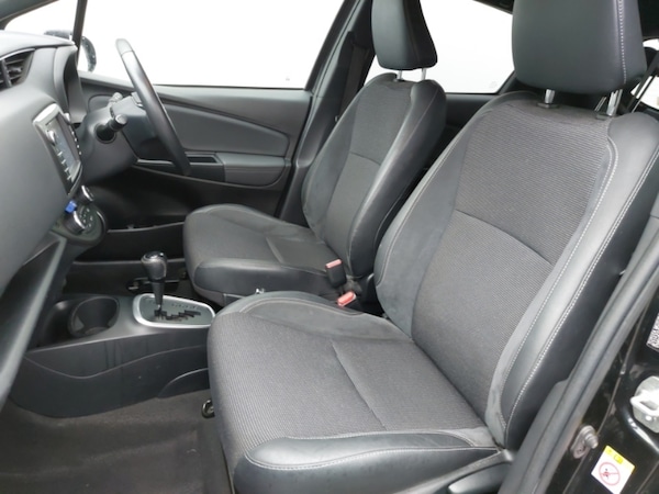 Used Toyota Yaris 2017 for sale - 76217862: Photo 5