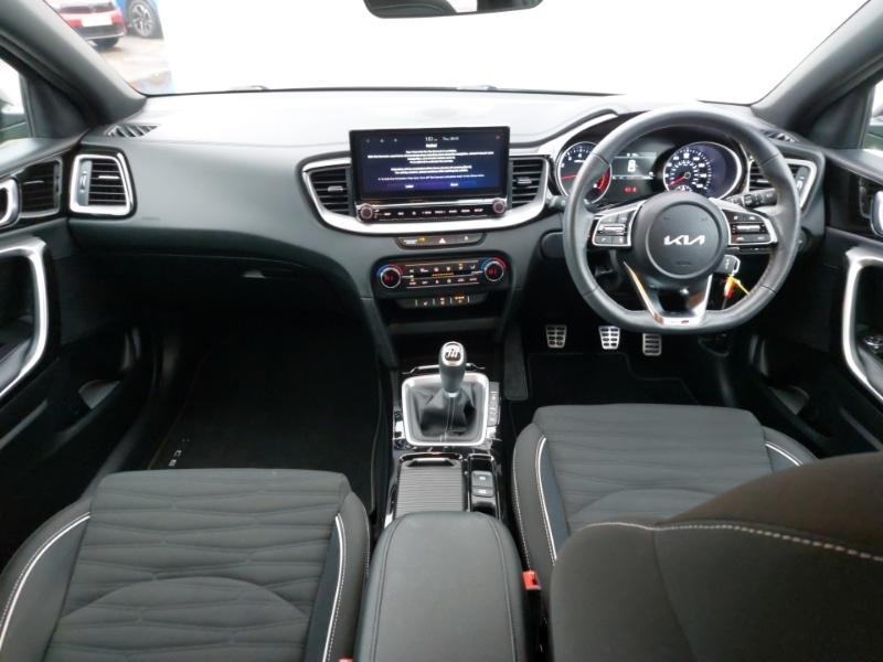 Used Kia XCeed 2023 for sale - 77141847: Photo 2