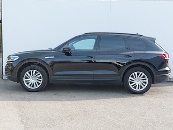 Used Volkswagen Touareg 2020 for sale - 77969352: Photo
