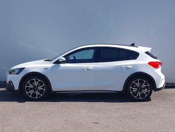 Used Ford Focus 2020 for sale - 78889649: Photo