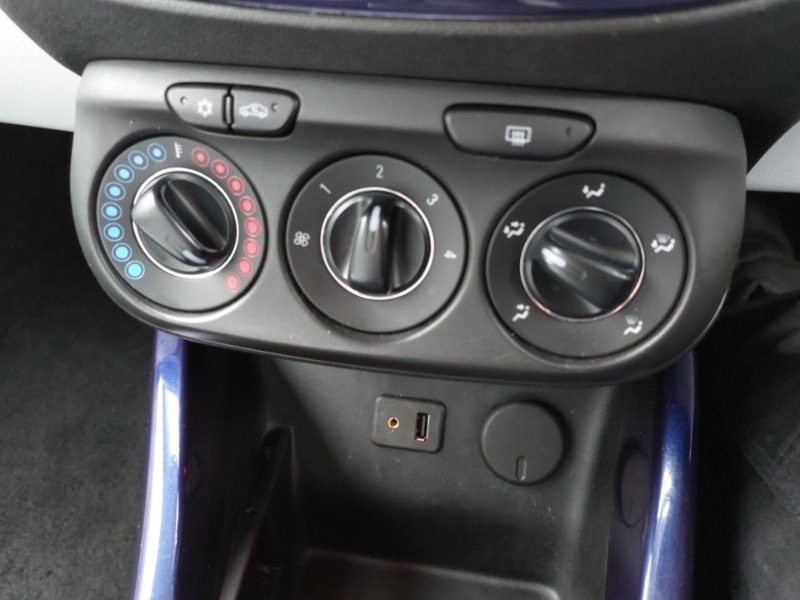 Used Vauxhall ADAM 2013 for sale - 77644985: Photo 18