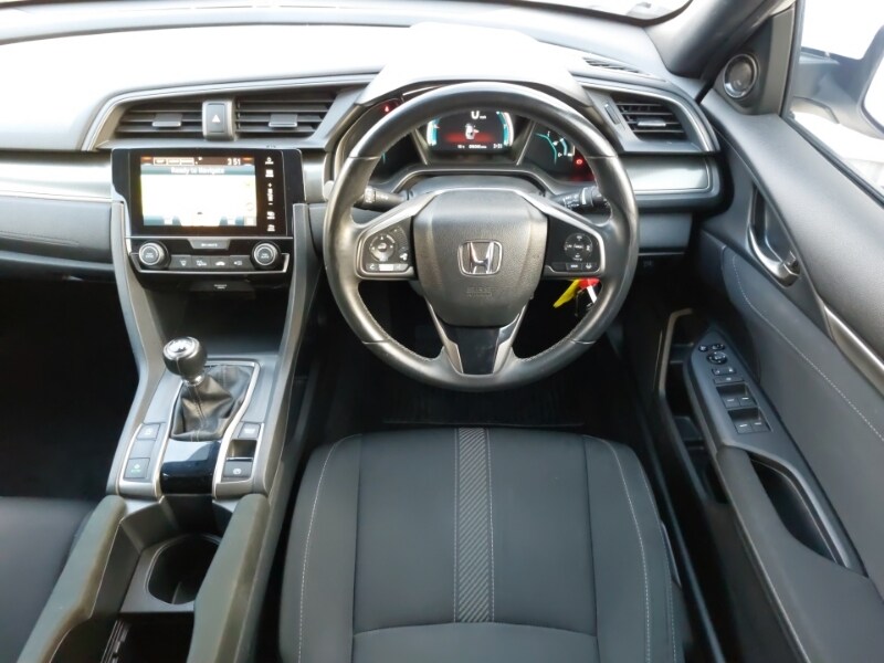 Used Honda Civic 2017 for sale - 77922805: Photo 11