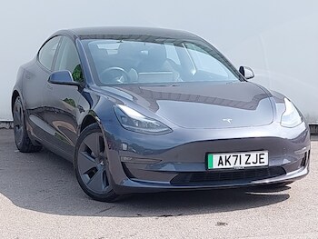 2021 - Long Range AWD 4dr Auto