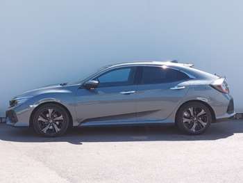Used Honda Civic 2019 for sale - 74967680: Photo