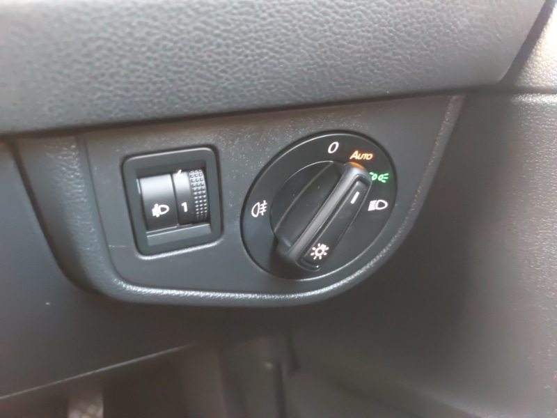 Used Volkswagen Polo 2023 for sale - 76455789: Photo 19