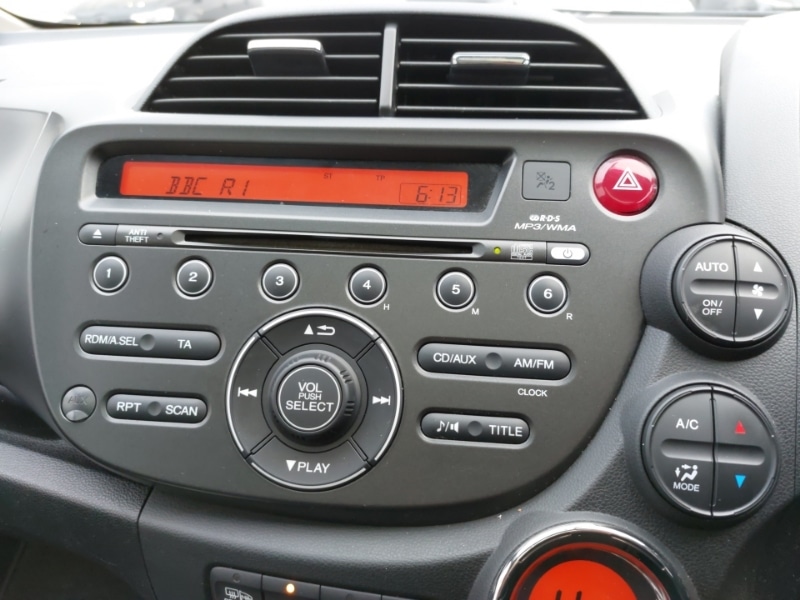 Used Honda Jazz 2012 for sale - 77823165: Photo 13