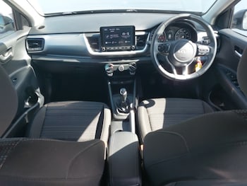 Used Kia Stonic 2021 for sale - 75476635: Photo