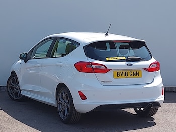 Used Ford Fiesta 2018 for sale - 78706797: Photo