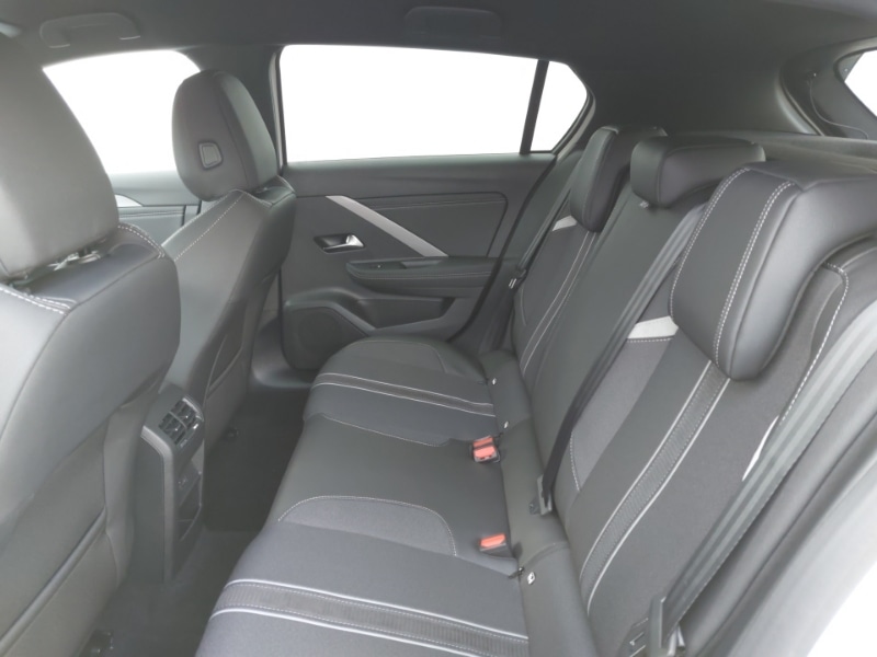 Used Vauxhall Astra 2025 for sale - 76591759: Photo 6