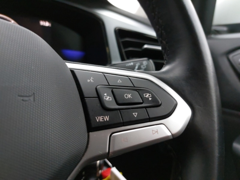 Used Volkswagen T-Roc 2023 for sale - 77289983: Photo 13