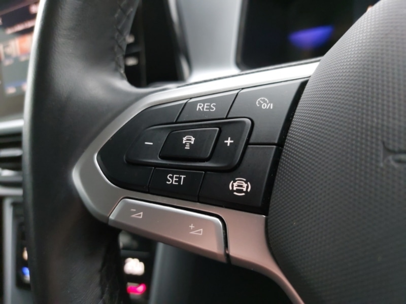 Used Volkswagen T-Roc 2023 for sale - 77289983: Photo 14