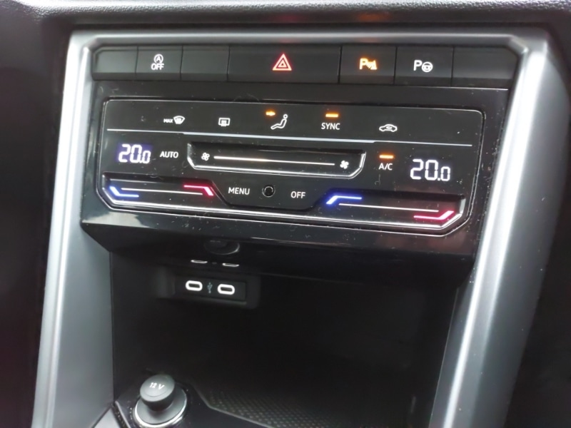 Used Volkswagen T-Roc 2023 for sale - 77289983: Photo 19