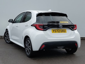 Used Toyota Yaris 2023 for sale - 77325285: Photo