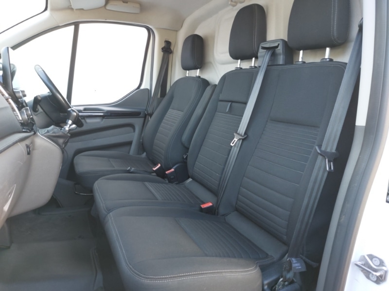 Used Ford Transit Custom 2023 for sale - 77922886: Photo 5