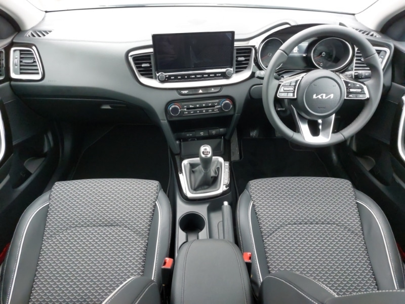 Used Kia XCeed 2025 for sale - 77209141: Photo 2