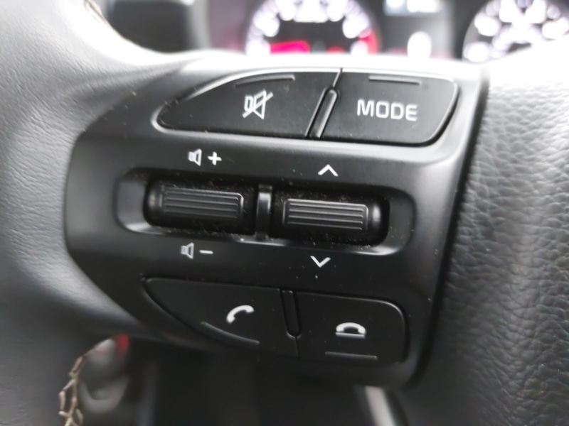 Used Kia Picanto 2023 for sale - 76548981: Photo 17