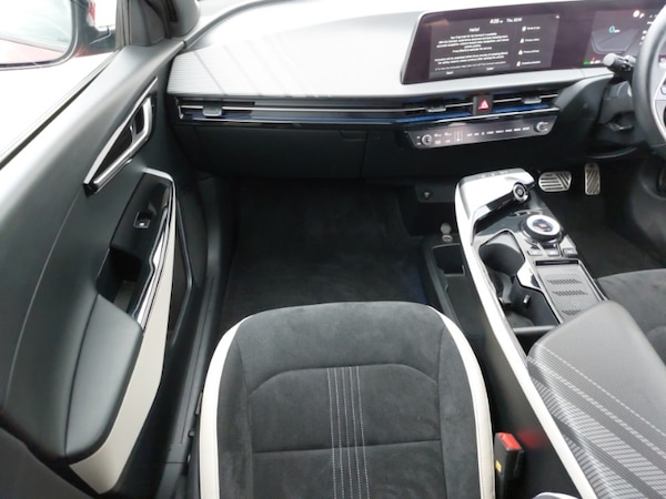 Used Kia EV6 2022 for sale - 76160478: Photo 10
