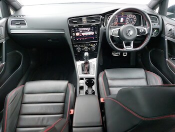 Used Volkswagen Golf 2019 for sale - 77694994: Photo