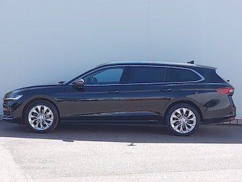 Used Skoda Superb 2024 for sale - 78342709: Photo