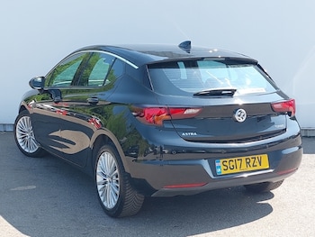 Used Vauxhall Astra 2017 for sale - 79273779: Photo