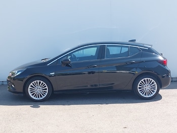 Used Vauxhall Astra 2017 for sale - 79273779: Photo