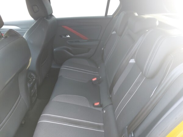 Used Vauxhall Astra 2022 for sale - 76238471: Photo 6