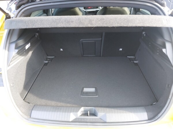 Used Vauxhall Astra 2022 for sale - 76238471: Photo 8