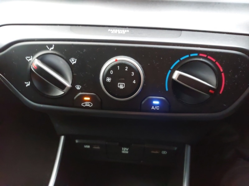 Used Hyundai i20 2021 for sale - 77073529: Photo 18