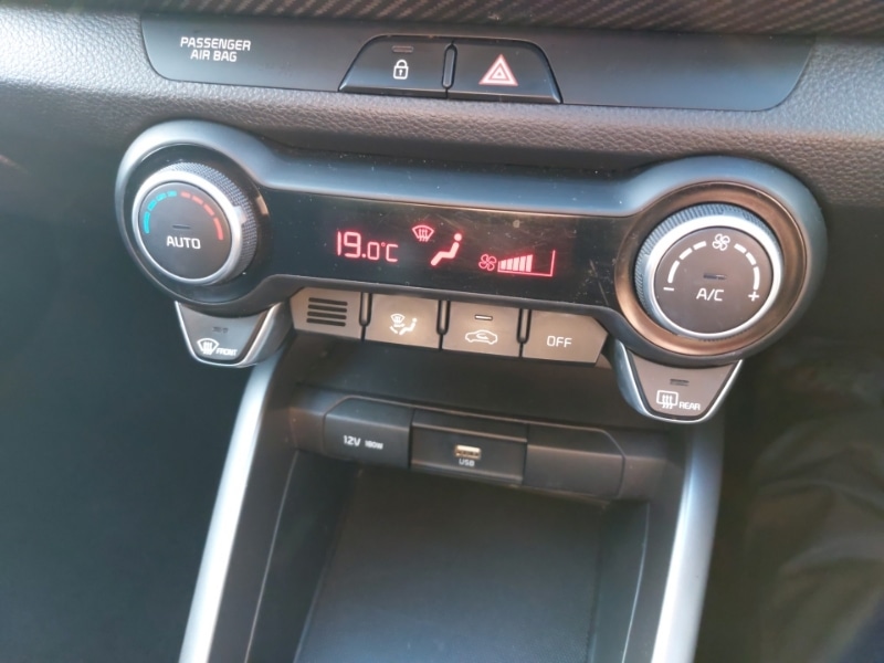 Used Kia Stonic 2021 for sale - 77736617: Photo 19