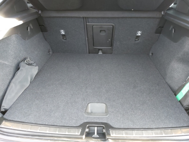 Used Volvo C40 2023 for sale - 76455813: Photo 8