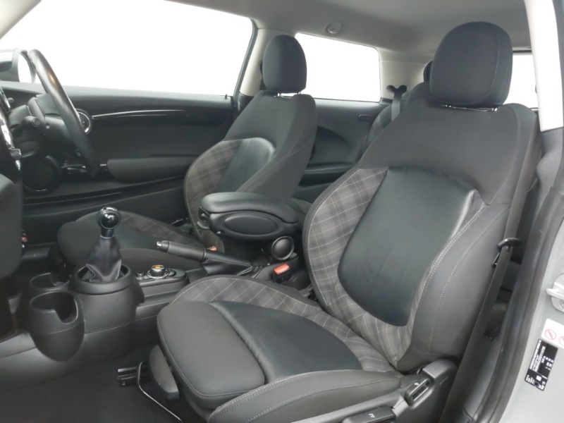 Used MINI Hatch 2019 for sale - 77611012: Photo 5