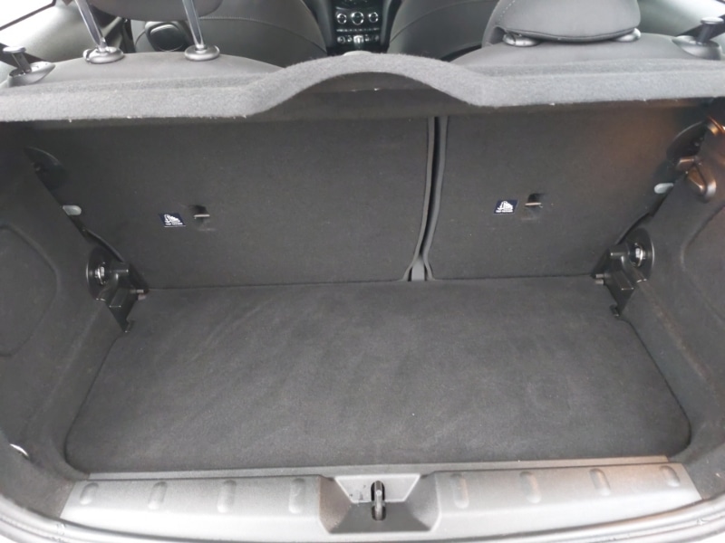 Used MINI Hatch 2019 for sale - 77611012: Photo 8