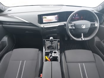 Used Vauxhall Astra 2024 for sale - 78910440: Photo